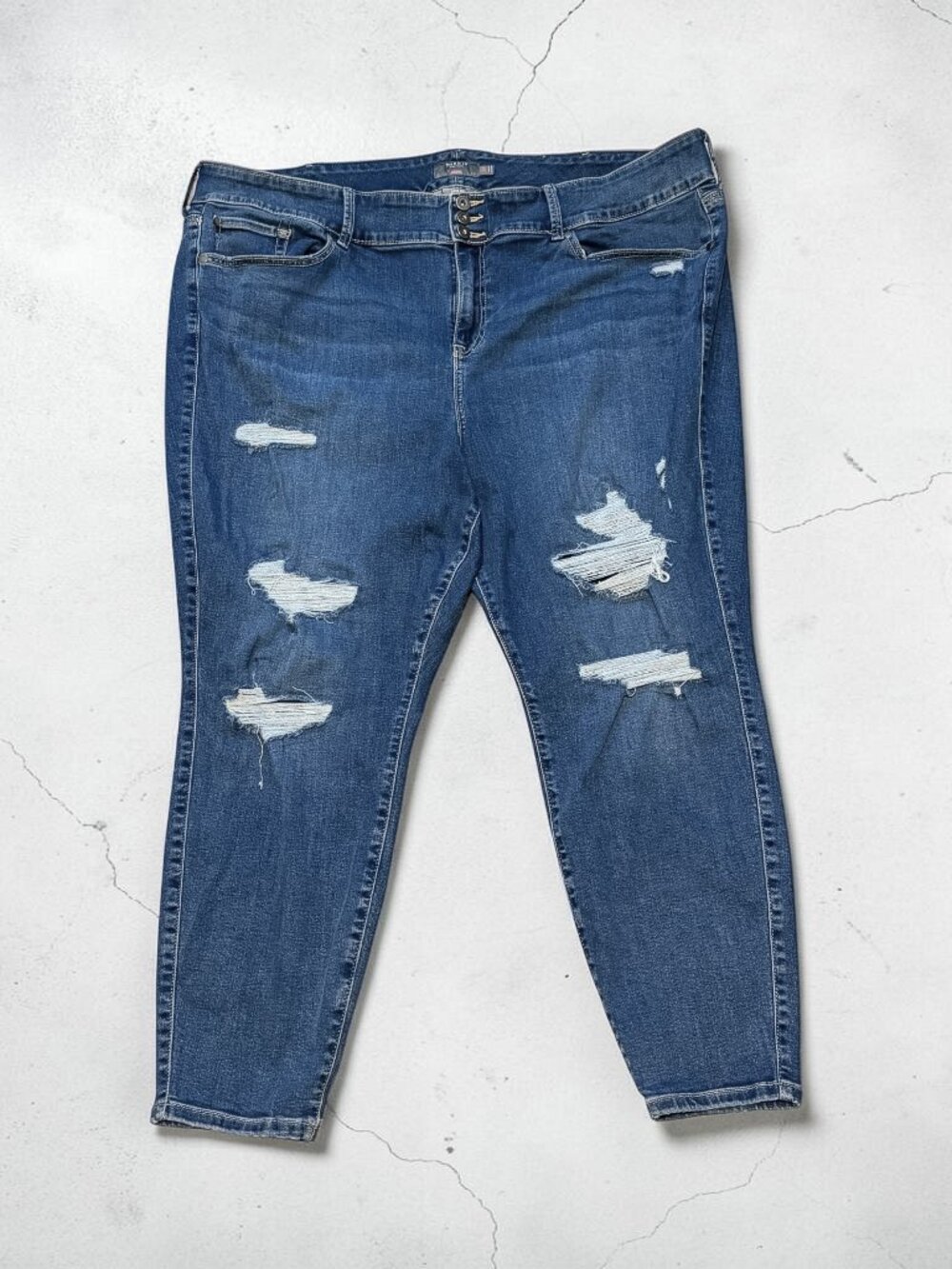 Torrid Super Soft Distressed Jeggings Size 26R